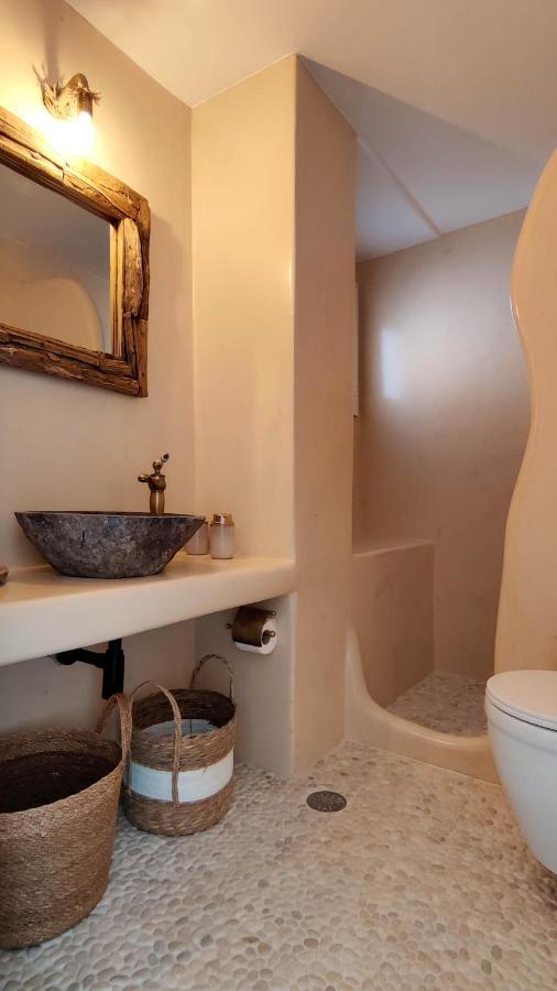 Laina Traditional Guest House Aperathos Ngoại thất bức ảnh