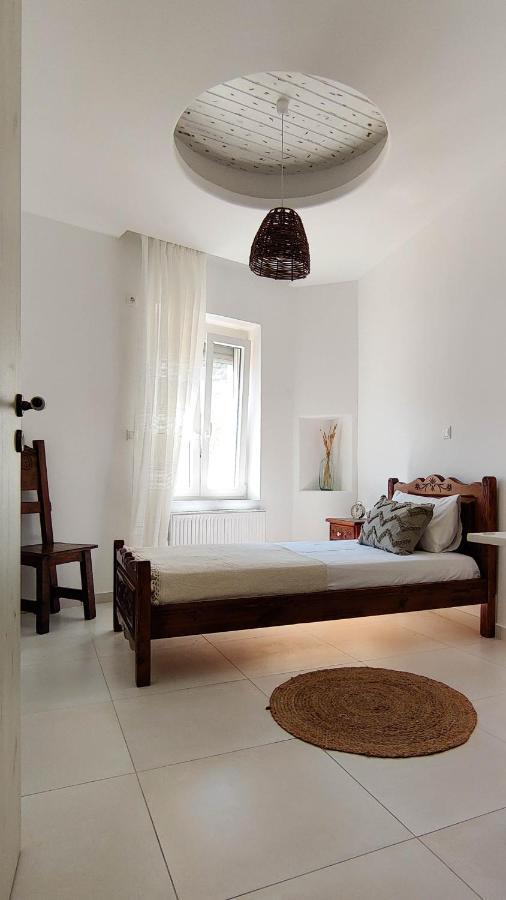 Laina Traditional Guest House Aperathos Ngoại thất bức ảnh